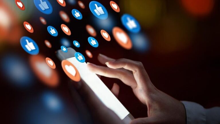 Dating-Apps: Vom Liebesmarkt zu Erlebnis-Plattformen