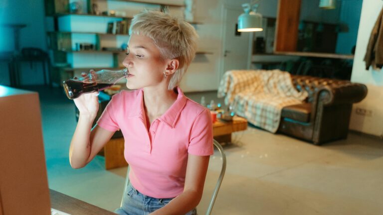 Sind Softdrinks genauso schädlich wie Alkohol?