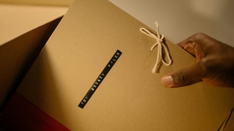 Politische Macht verpflichtet. Auch im Privaten