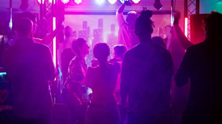 Menschen in einem Club